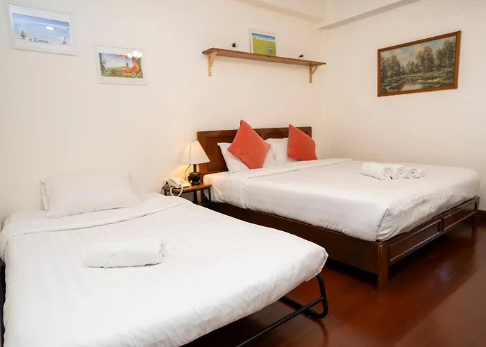 Hotel Greenery 3*